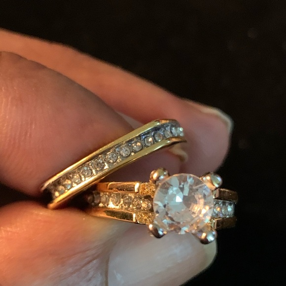 Engagement Ring Set - Picture 2 of 7